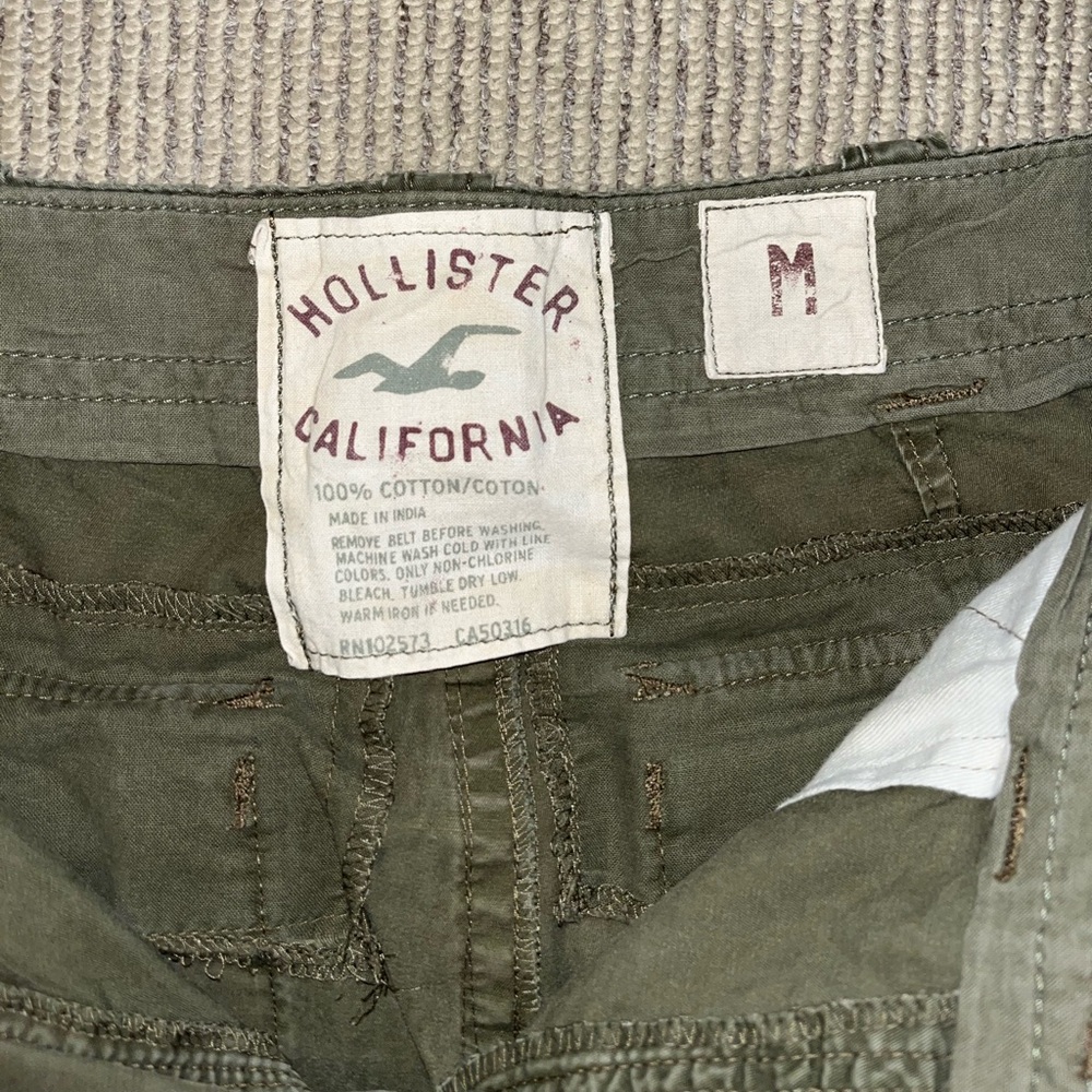Men’s Medium Hollister Army Green Cargo Pants